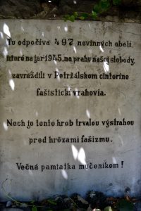 Pamätník obetiam fašistov v Petržalke - foto - wikipedia