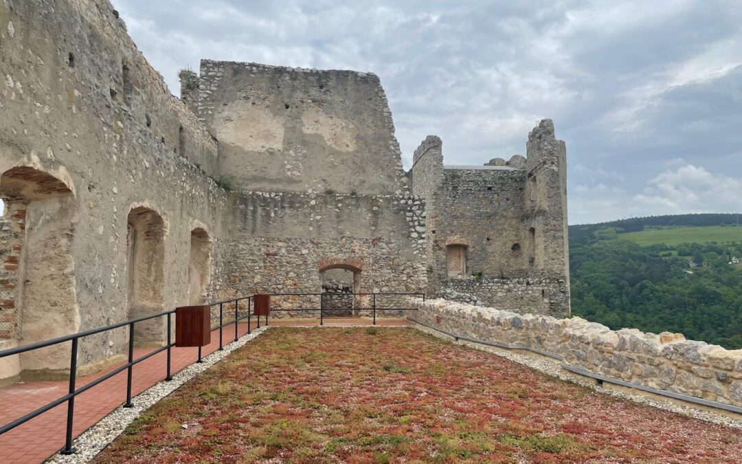 Hrad Beckov opeknel vďaka združeniu